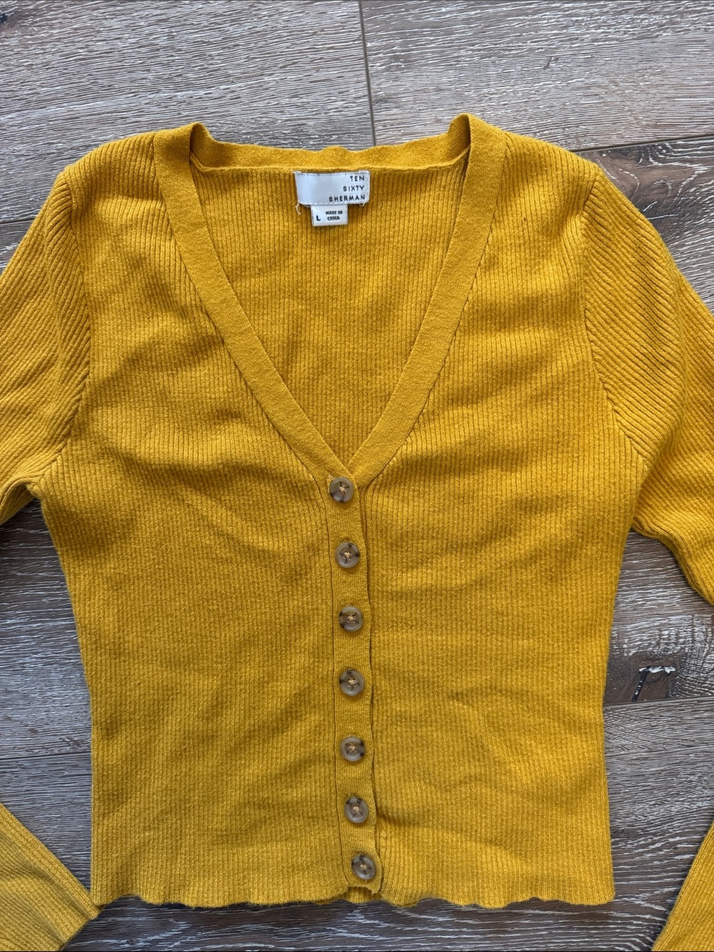 Ten Sixty Sherman Mustard Ribbed V-Neck Button Cardigan Size: Large - Picture 3 of 8